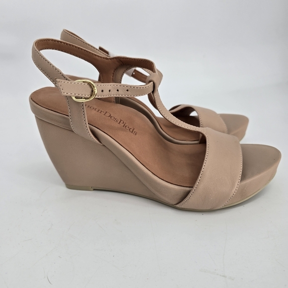 L'Amour des Pieds Idelle T-Strap Wedge beige Sandal 7.5 - Picture 4 of 11